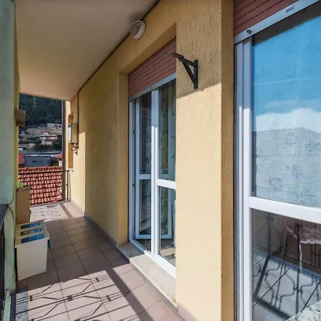 Trilocale Deluxe Apartment