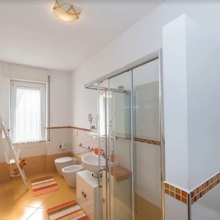 Trilocale Deluxe Apartment