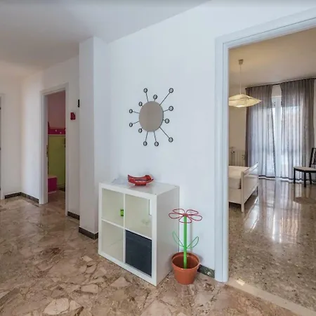 Apartment Trilocale Deluxe *